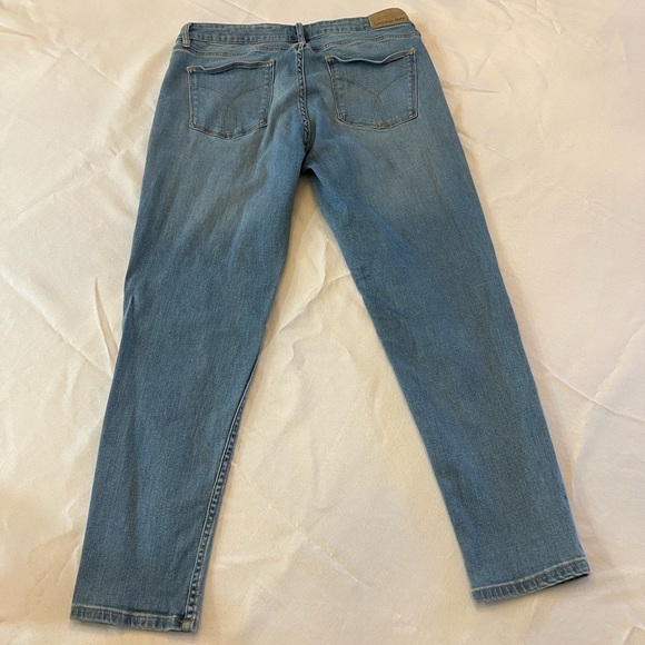 CALVIN KLEIN Women’s Ankle Skinny Jeans, Size 32. - Picture 6 of 7